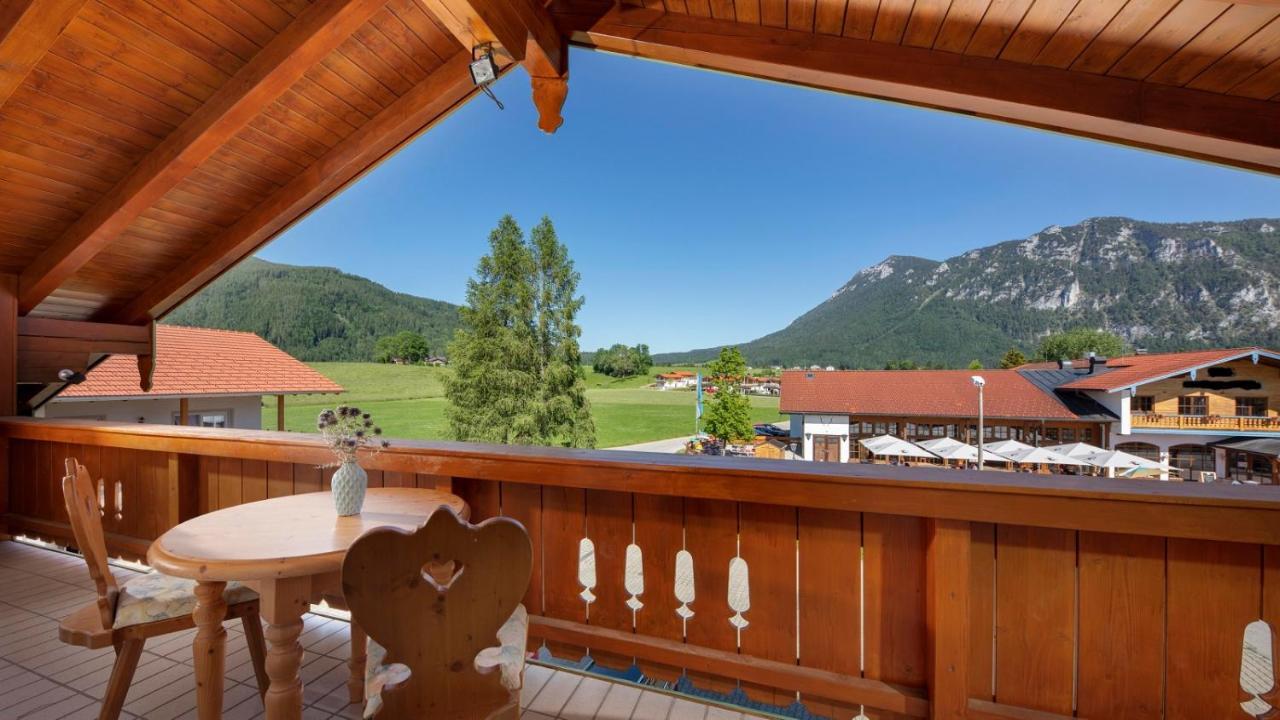 Aparthotel Chiemgaufuchs - Chiemgaukarte Neu Ab Mai 2025! Інцель Екстер'єр фото